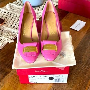 Salvatore Ferragamo Pinke heals